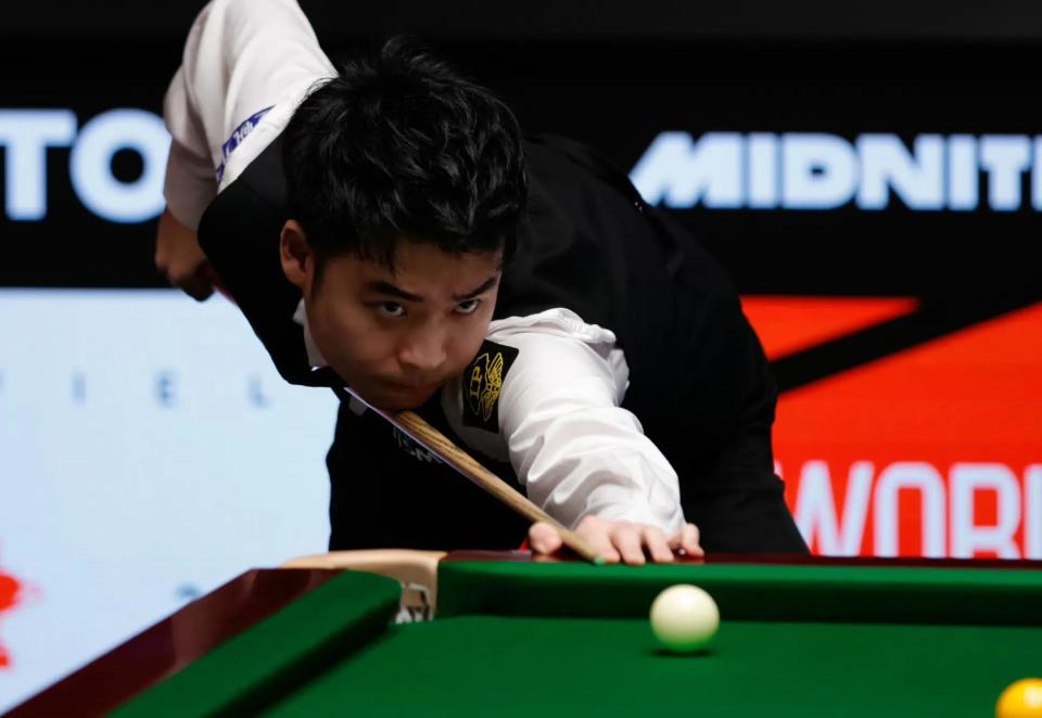 也在赛场外 也在赛场外