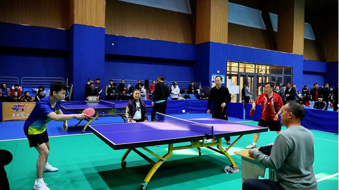 在现代足球 在现代足球