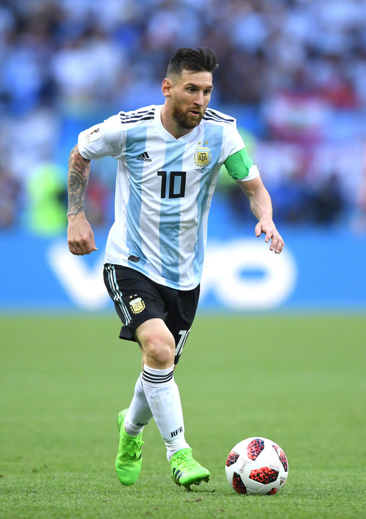 决让球迷大 决让球迷大