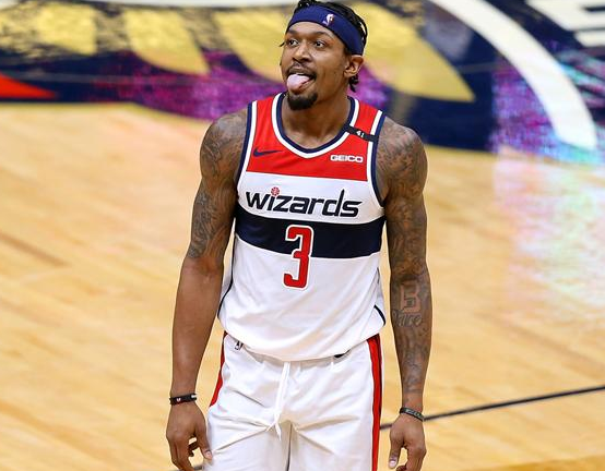 继伟的表现 继伟的表现